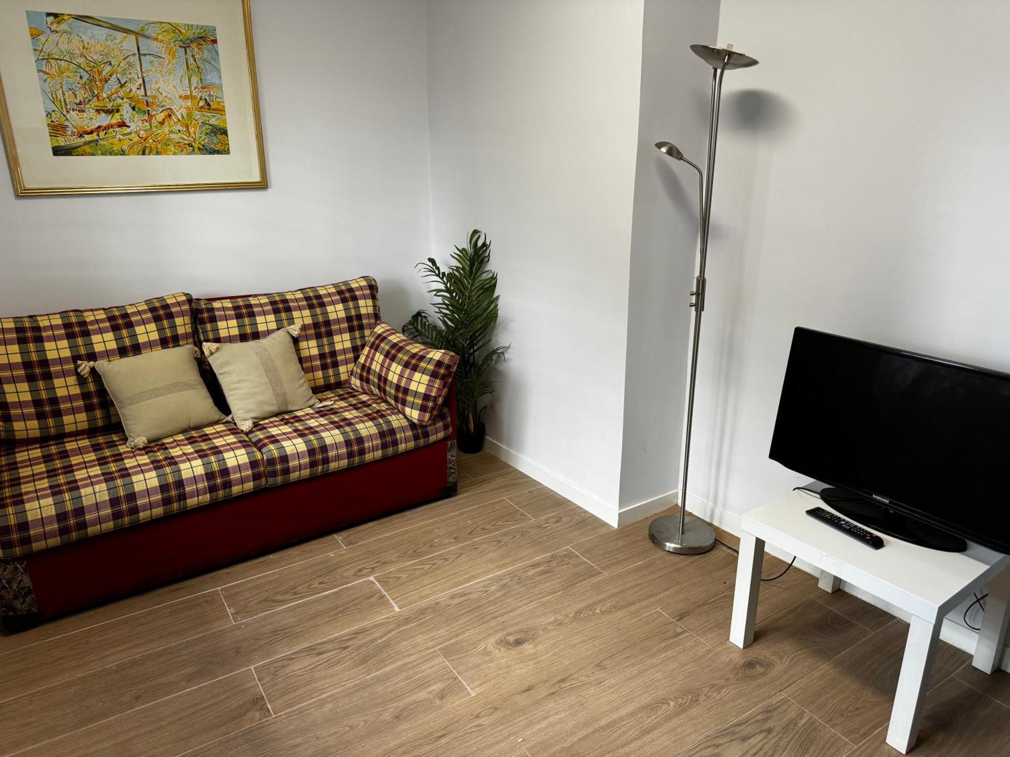 Exyca Castellana Apartment Madrid Bagian luar foto